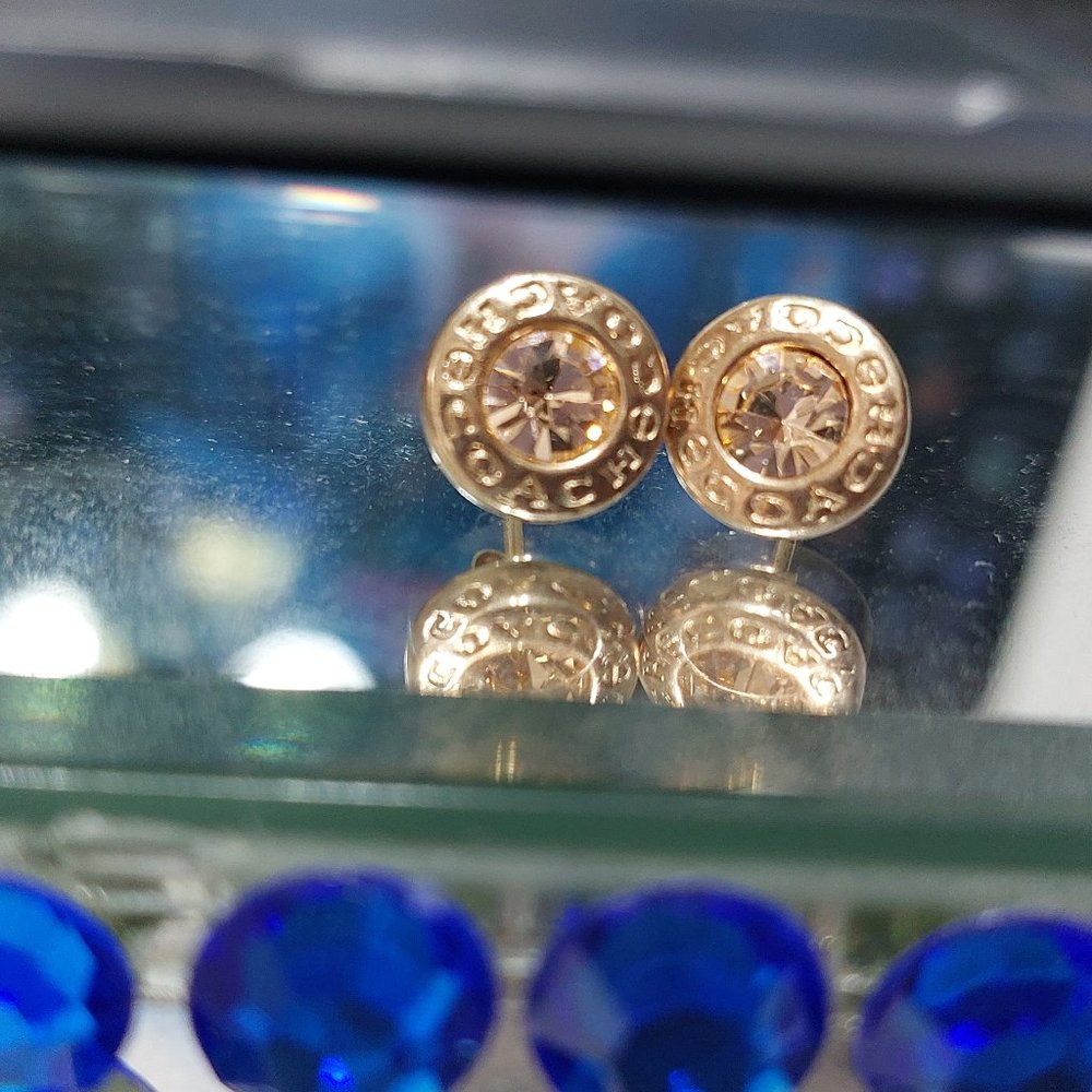 Beautiful Coach Open Circle Stone Stud Earrings